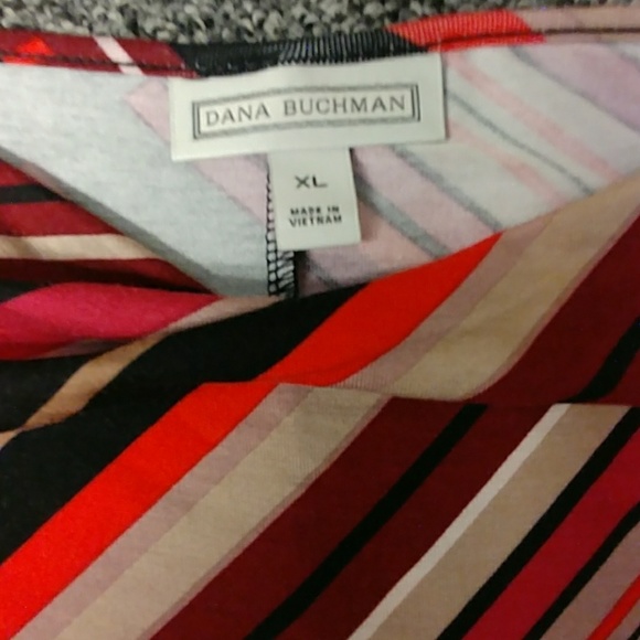 Dana Buchman Long Sleeved Tunic 🍷 - Picture 6 of 7